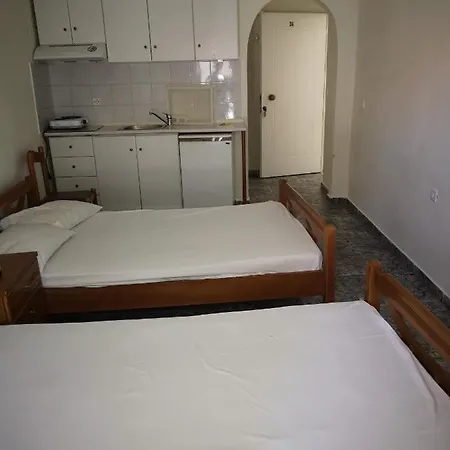 Gatos House 2 Hotel *