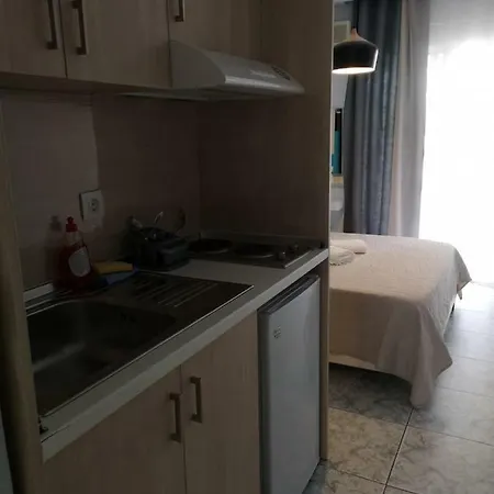 Hotel Gatos House 2 *