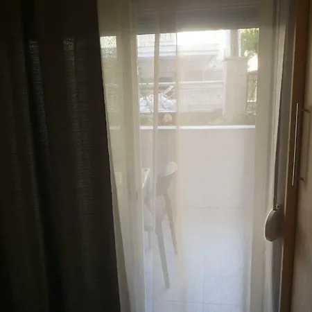 Gatos House 2 *