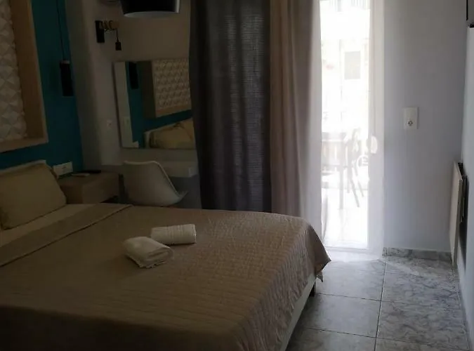 Gatos House 2 Hotel Pefkochori