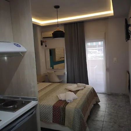 Gatos House 2 Hotell *